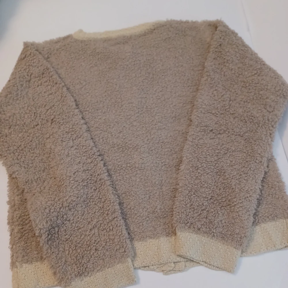 Amazon Fuzzy Cardigan Sweater Sz M